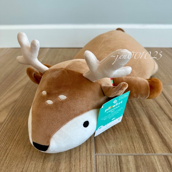Holiday Brown Deer Weighted Plush Throw Pillow - Pillowfort - Picture 5 of 11